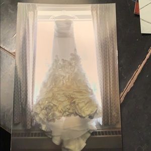 Wedding gown